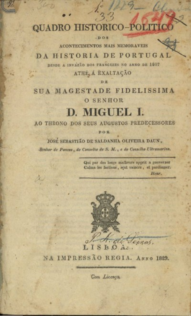 Altes Buch mit dem Titel "Quadro Histórico-Politico da Historia de Portugal" auf schwarzem Hintergrund mit einem Logo.