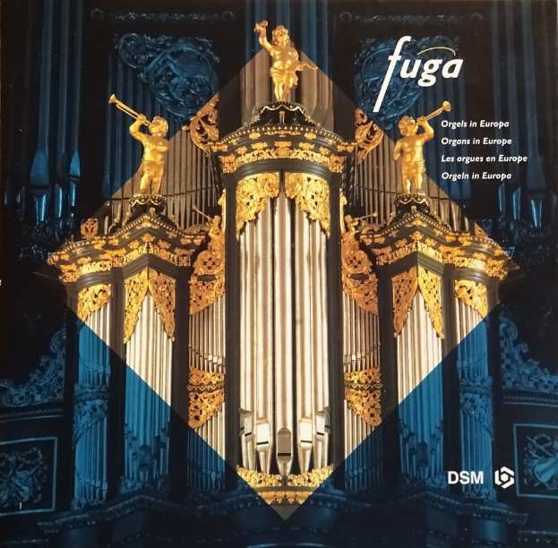 Plakat mit der Aufschrift "Fuga Organs in Europe" mit Skulpturen von Menschen, die Instrumente spielen, und einem Buch mit einer Abbildung einer Orgel.