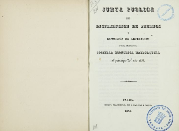 Offenes Buch mit einem blauen Stempel und handgeschriebener Schrift, betitelt "Verteilung der Räumlichkeiten der spanischen Regierung im Jahr 1836."