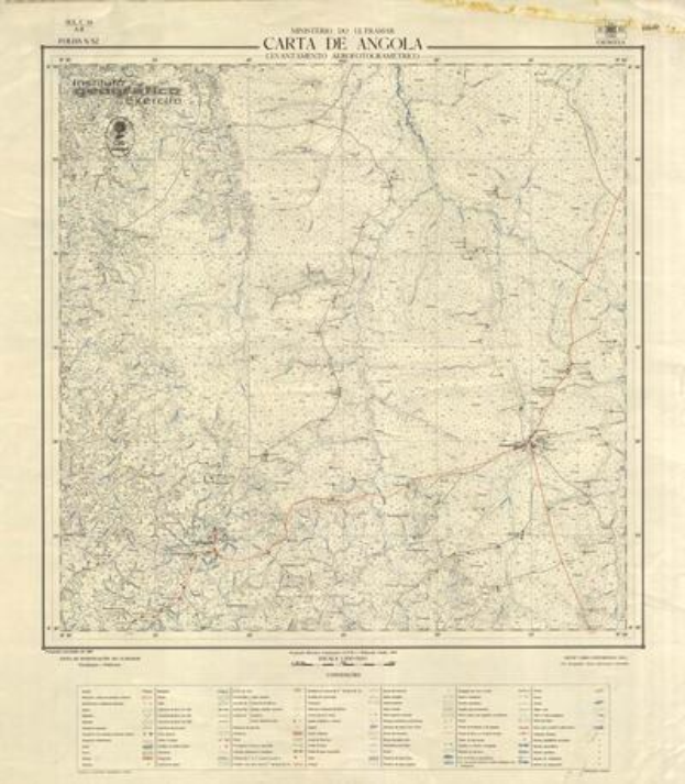 Alte topografische Karte von Angola, die Straßen, Gebäude und andere Merkmale zeigt, mit Text oben und unten.