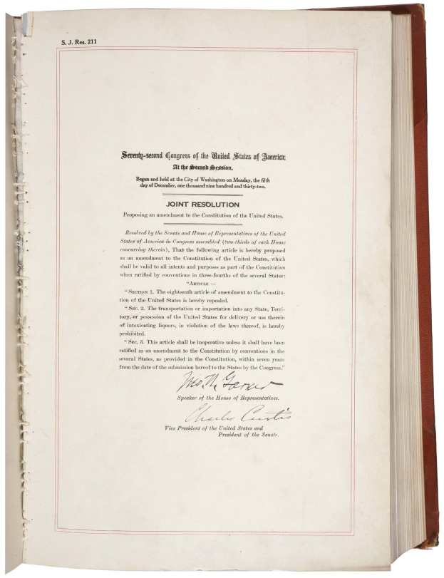 Offenes Buch mit roter Umrandung auf weißem Hintergrund, Text lautet "Joint Resolution of the Second Congress of the United States of America".
