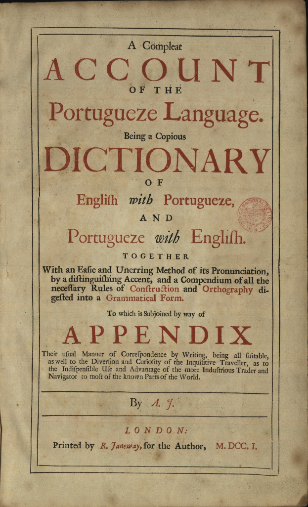 Altes Buch mit dem Titel "Bericht über das portugiesische Sprachwörterbuch" offen, um Text im Innern zu zeigen.