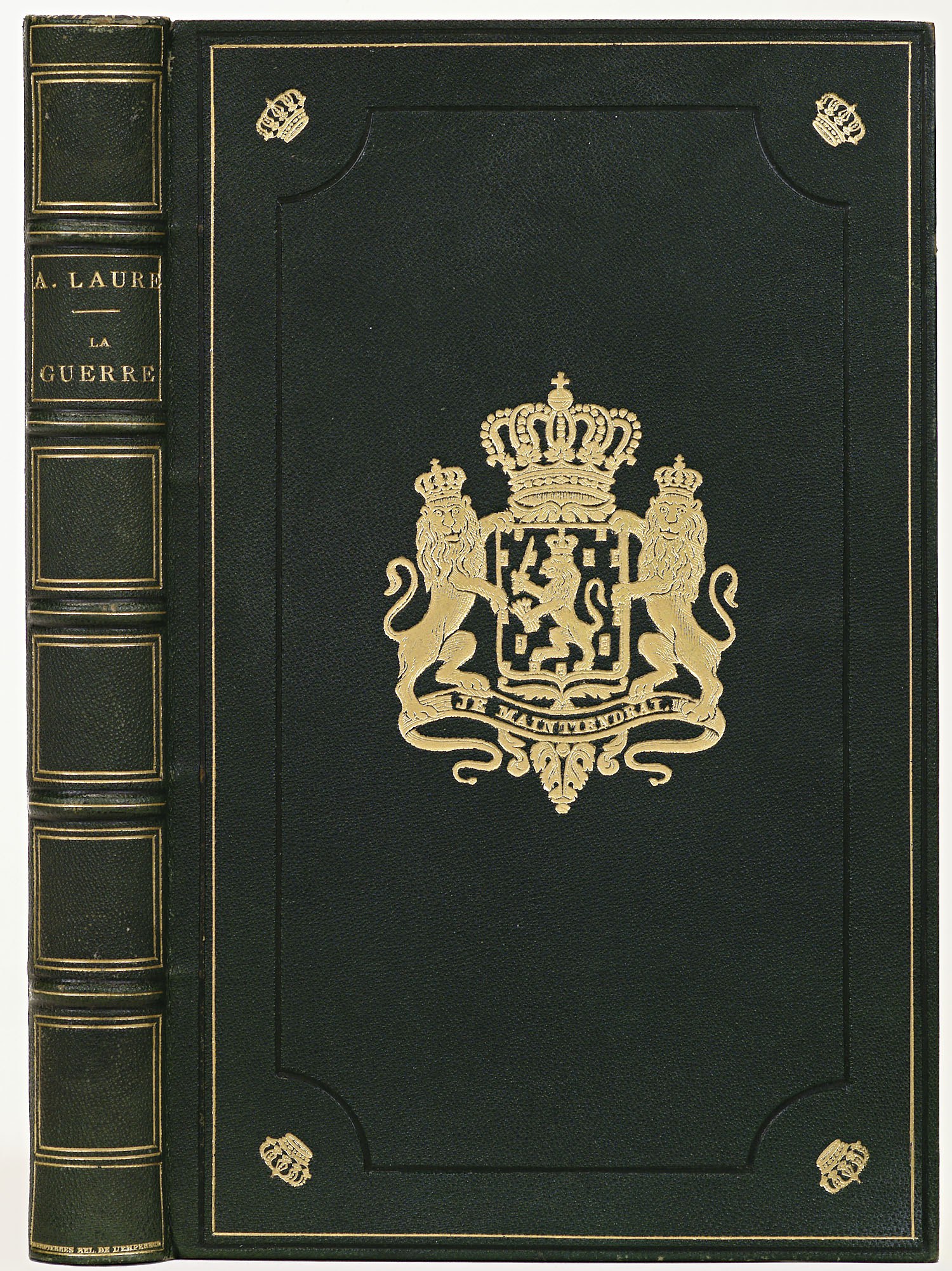 Schwarzes Gesetzbuch mit goldenem Krone auf weißem Cover, Text und Logo sichtbar.