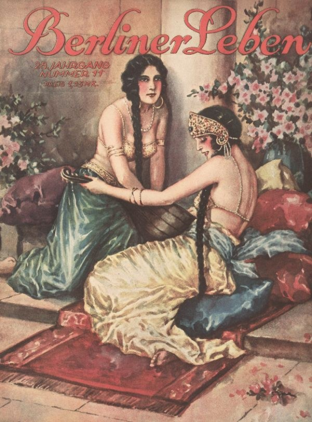 Plakat mit zwei Frauen auf einem Bett umgeben von Kissen und Topfpflanzen mit Blumen, mit der Überschrift "Berliner Leben Magazin-Cover aus Oktober 1931" oben.