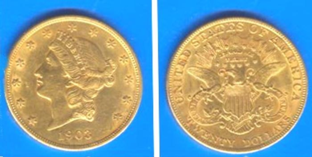 1903er 20-Dollar-Goldmünze 'Liberty Head Double Eagle' mit einer Darstellung der Lady Liberty auf der Vorderseite und einem ausgebreiteten Adler auf der Rückseite auf blauem Hintergrund.