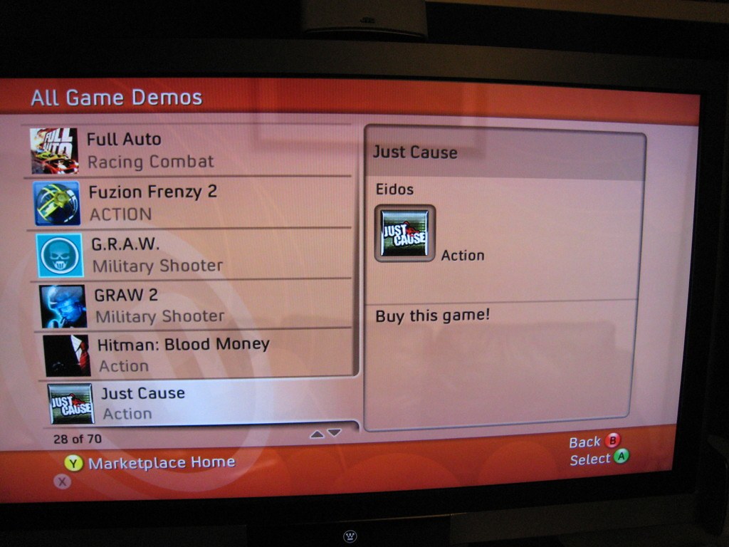 Mittig angezeigtes App-Symbol mit dem Text 'Alle Spiel-Demos' sichtbar.
