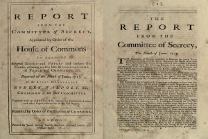 Offenes Buch mit dem Titel "Der Bericht des Geheimhaltungskomitees, ernannt durch Beschluss des House of Commons" mit einem Einband, der likely verwandte Dokumente enthält.