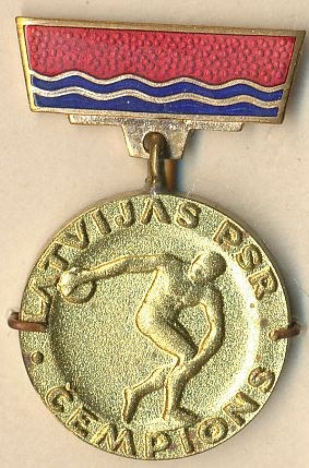 Goldmedaille mit einer rot, weiß und blauen Schleife, die eine zentrale Figur zeigt und mit "Litauische Olympische Spiele" beschriftet ist.