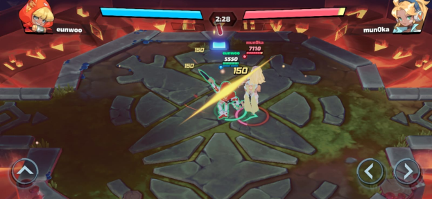 Ein Screenshot eines Computerspiels mit einem Charakter, der ein Schwert hält und von animierten Bildern, Logos und Text umgeben ist, bereit für die Schlacht.