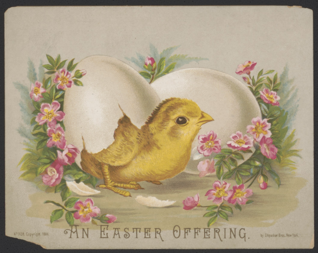 Ostkarte mit einem gelben Huhn auf einem Ei umgeben von Blumen und Blättern, mit Text.